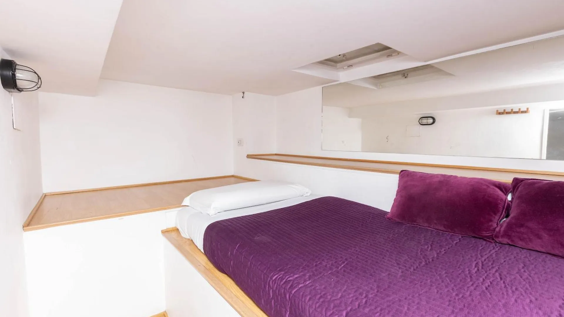 Fontana Di Trevi Modern Apartment Рим Италия