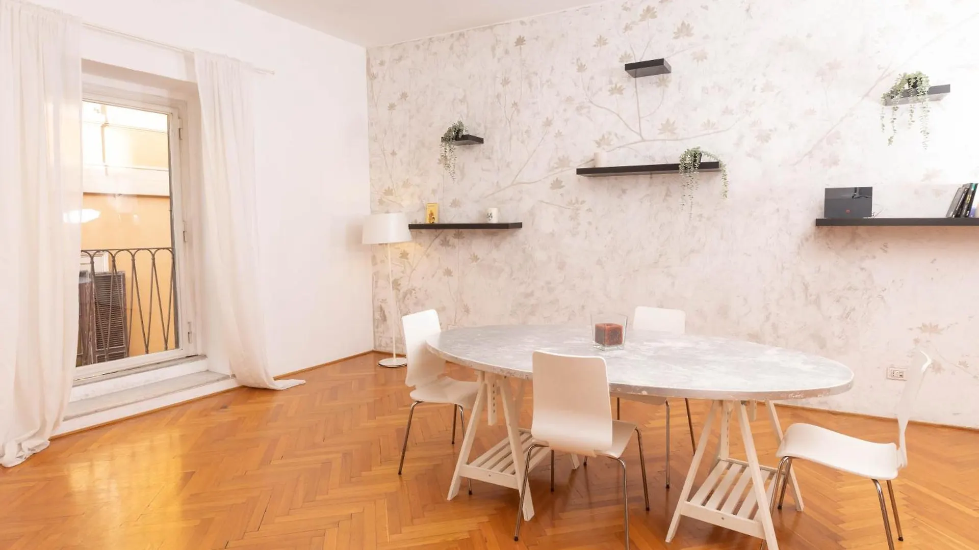 Fontana Di Trevi Modern Apartment Рим